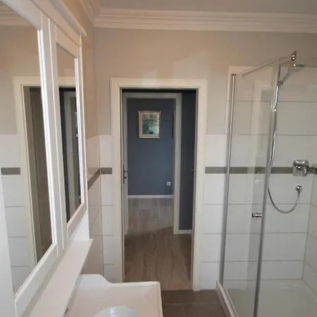 1022- Alte Da H Me - Neu *